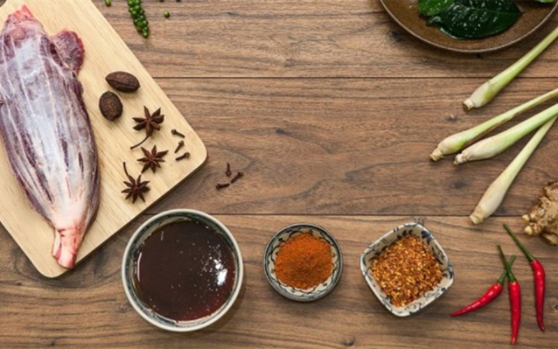 Bí quyết chọn mua nguyên liệu làm bò kho mật mía