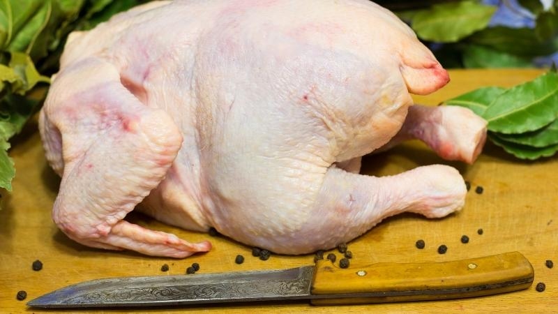 Gà tươi ngon, thịt hồng hào