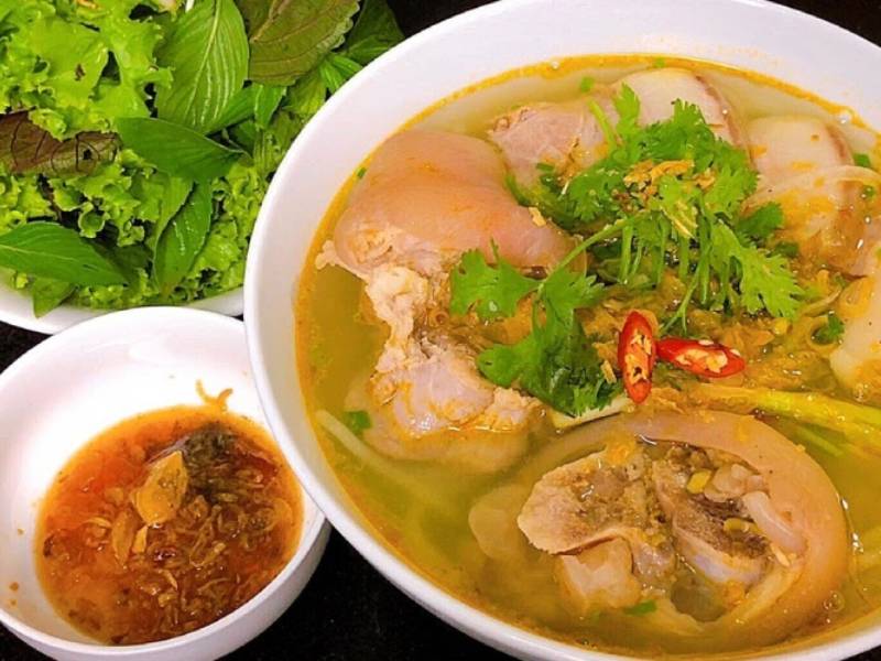 Những chú ý khi chế biến món bún giò Quảng Ngãi