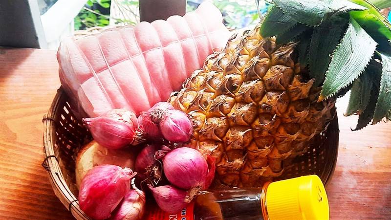 Bí quyết lựa nguyên liệu làm bún giò heo ngon