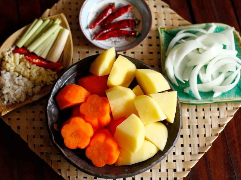 Công đoạn sơ chế rau củ