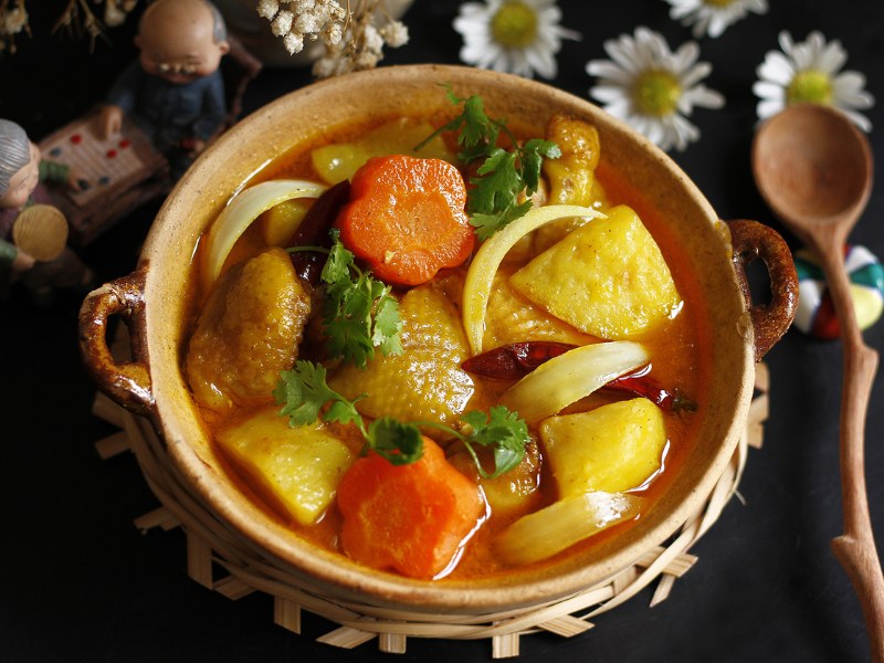 Thành phẩm món cà ri gà nước cốt dừa