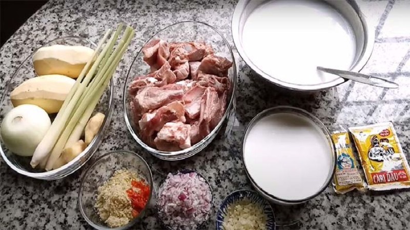 Nguyên liệu nấu cà ri sườn heo