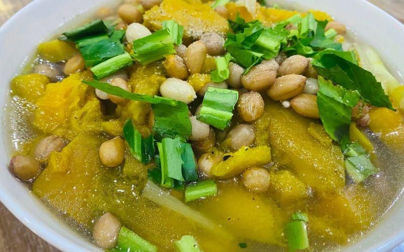 Hoàn thành canh bí đỏ đậu phộng chay hấp dẫn