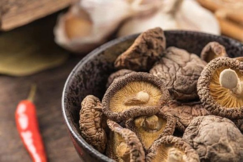 Bí quyết sơ chế nấm hương khô