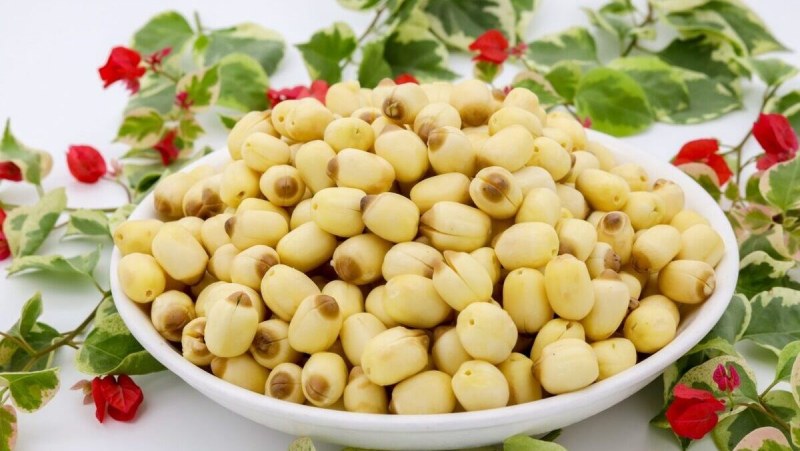 Bí quyết chọn và sơ chế hạt sen ngon