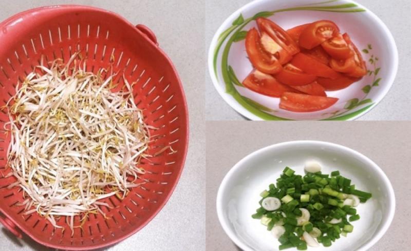 Tiến hành sơ chế nguyên liệu rửa sạch