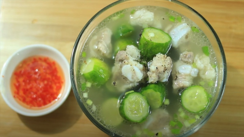 Món canh dưa leo xương heo