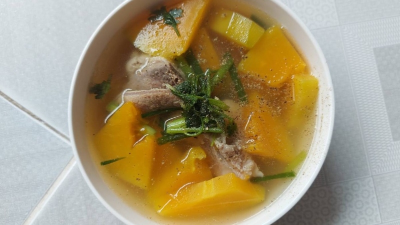 Món canh xương hầm đu đủ