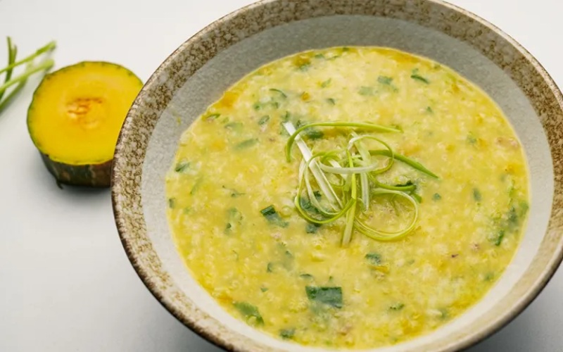 Thành phẩm món cháo thịt bò bí đỏ