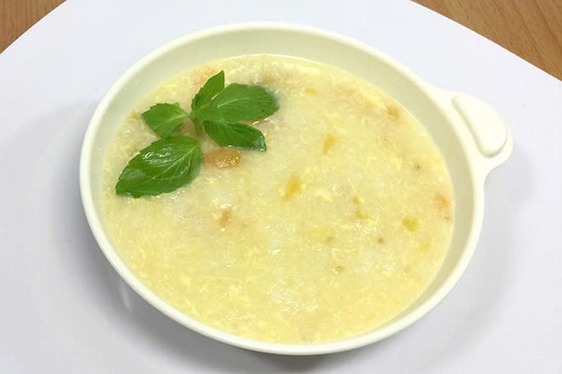 Cháo trứng gà yến mạch bổ dưỡng, vị thanh ngọt tự nhiên, tốt cho hệ tiêu hóa