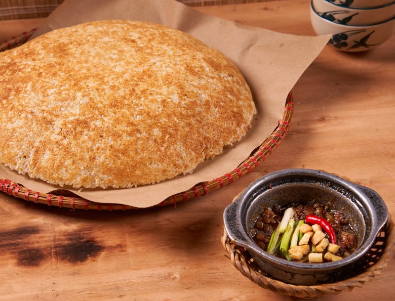Cơm cháy ăn kèm kho quẹt