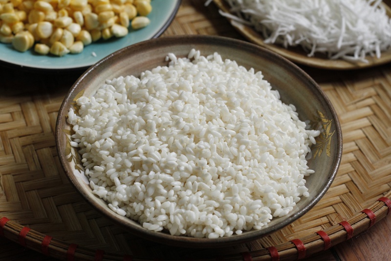 Gạo nếp được để ráo