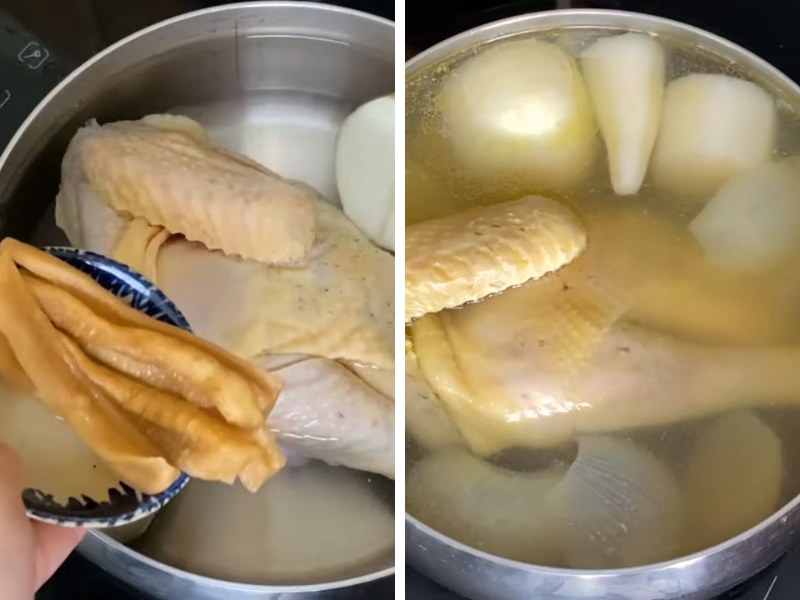 Tiến hành ninh nước dùng cho hủ tiếu gà