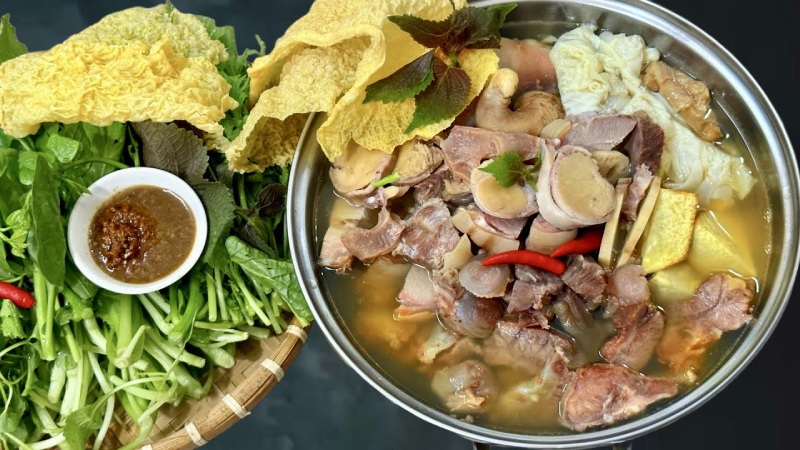Thành phẩm nồi lẩu bò thập cẩm thơm ngon