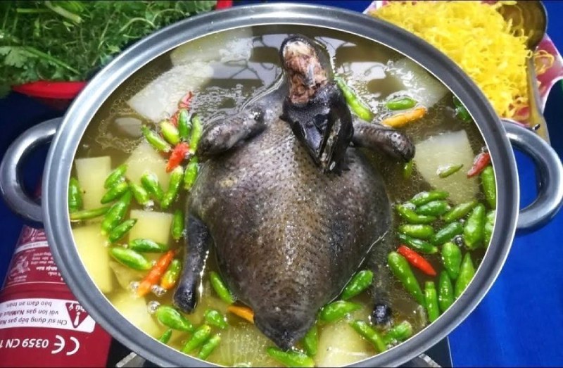 Những lưu ý khi chế biến lẩu gà ác