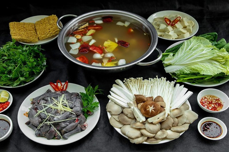 Khám phá cách nấu lẩu gà thơm ngon