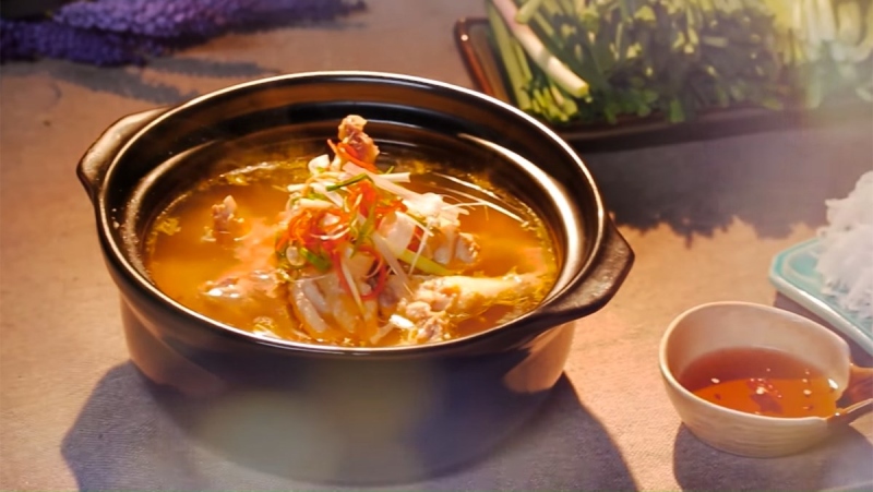 Nước lẩu gà bỗng rượu chua cay