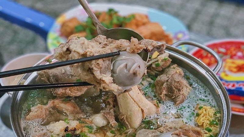 Thành phẩm lẩu xí quách truyền thống