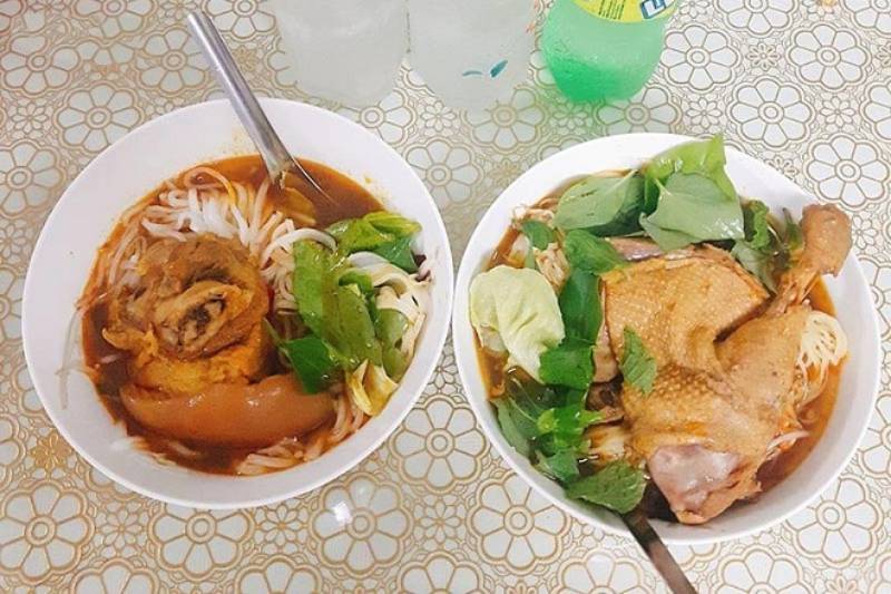 Những chú ý khi chế biến mì quảng giò heo