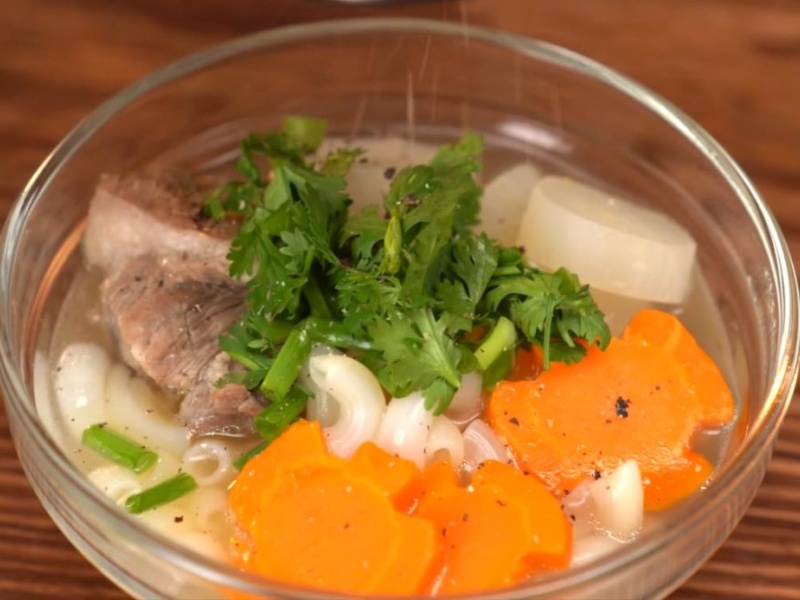 Tô nui xương heo thanh đạm