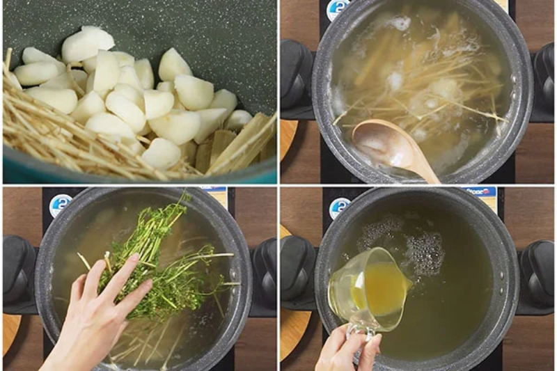 Các bước nấu nước mía lau: cho củ năng, rễ tranh, râu ngô vào nồi, đun sôi và lọc lấy nước.