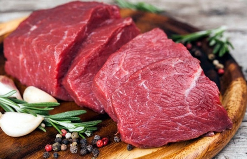 Thịt bò tươi có màu đỏ