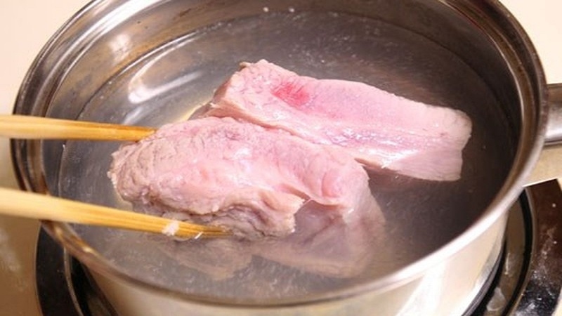 Luộc thịt bò