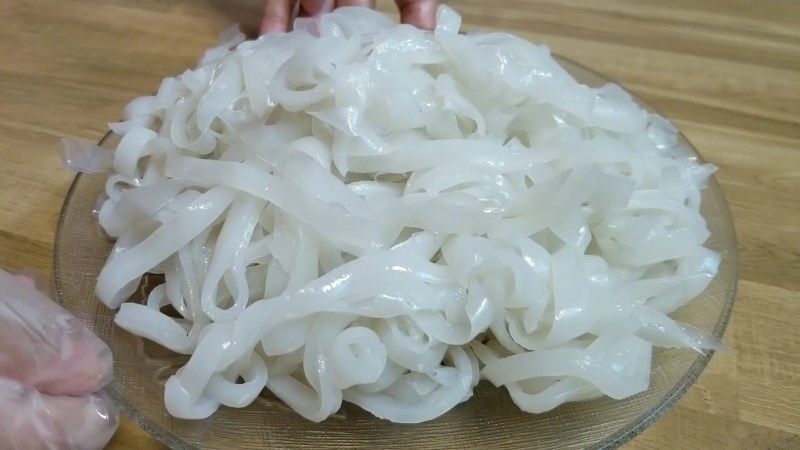 trụng bánh phở