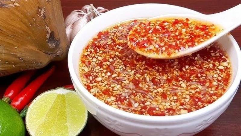 Hướng dẫn pha nước mắm ăn kèm