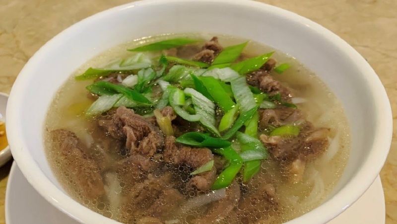 Thành phẩm món phở nạm bò thơm ngon