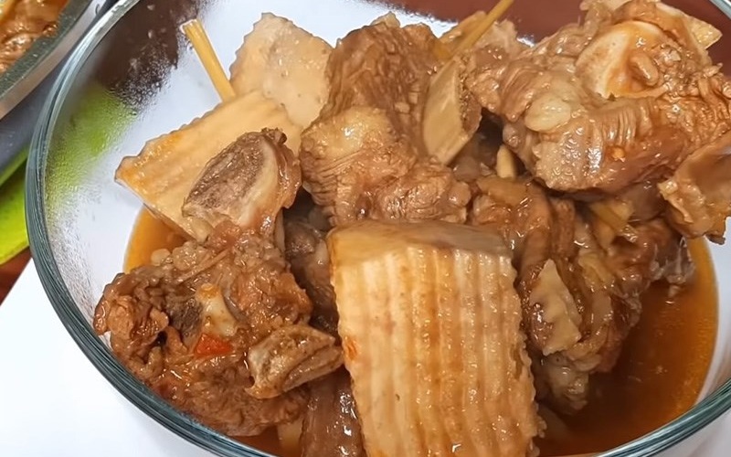 Thành phẩm món sườn bò hầm sả