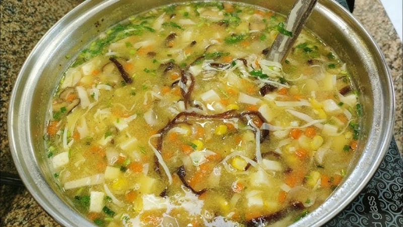 Khám phá cách nấu súp bắp chay thơm ngon