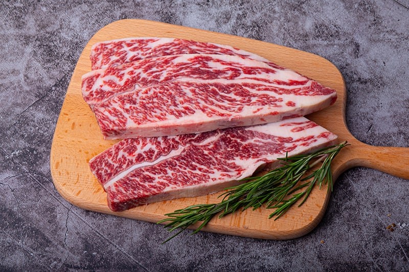 Sườn non bò vừa có thịt vừa có xương