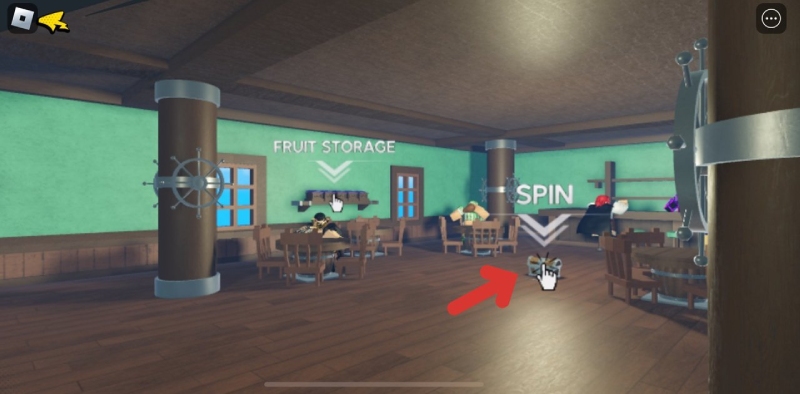 Khu vực quay trái cây trong game với hai lựa chọn: Spin và Fruit Storage