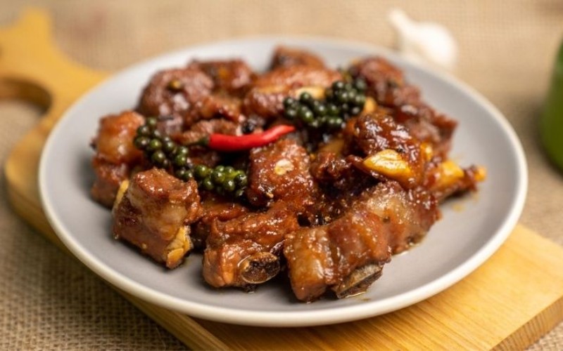 Dẻ sườn bò kho tiêu
