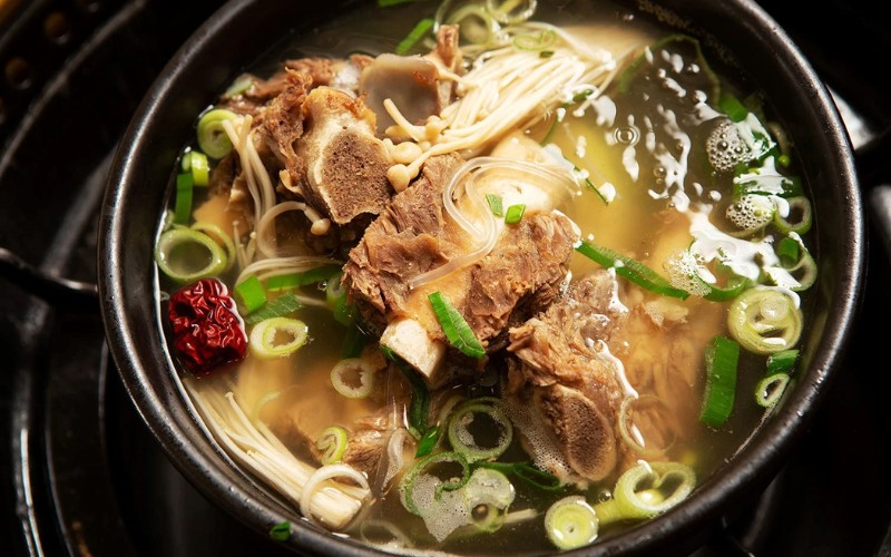 Dẻ sườn bò nấu canh