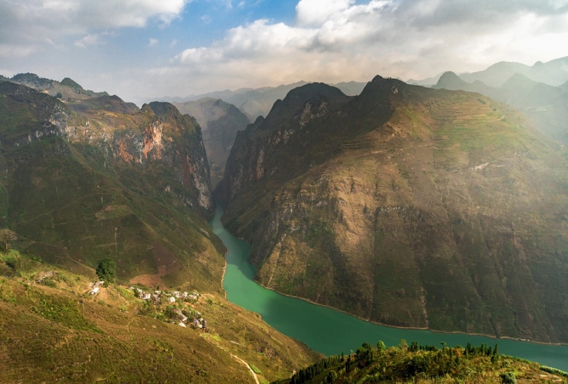 Những địa điểm du lịch thiên nhiên hùng vĩ trong dịp lễ Giỗ Tổ Hùng Vương