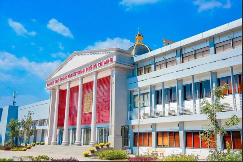 so sánh học phí các năm gần nhất của đại học giao thông vận tải