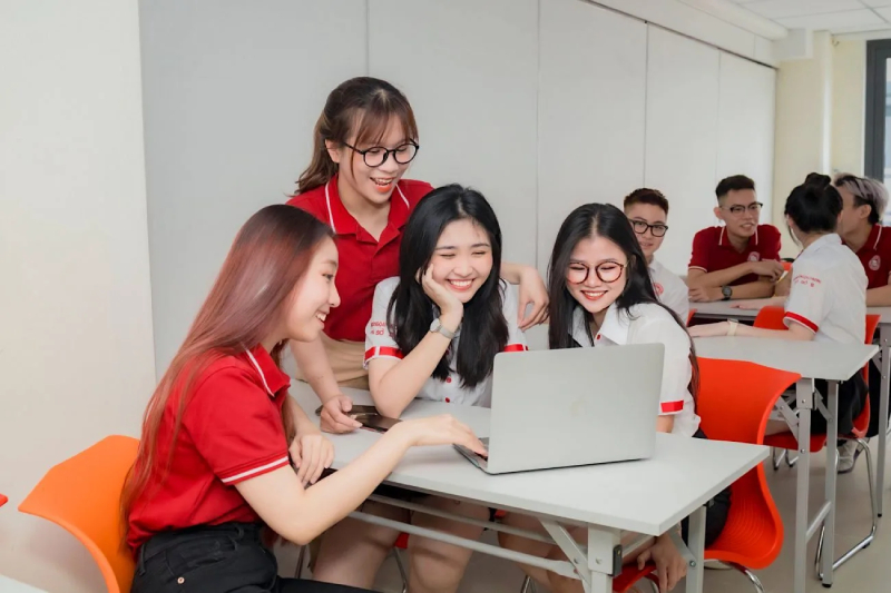 Mức học phí 2025 của trường Đại học Ngoại thương