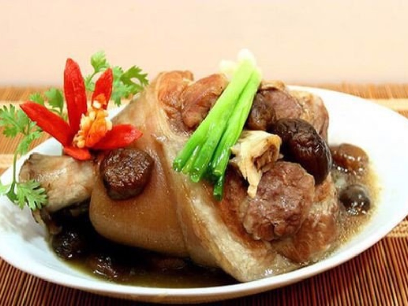 Món giò heo nấm hương
