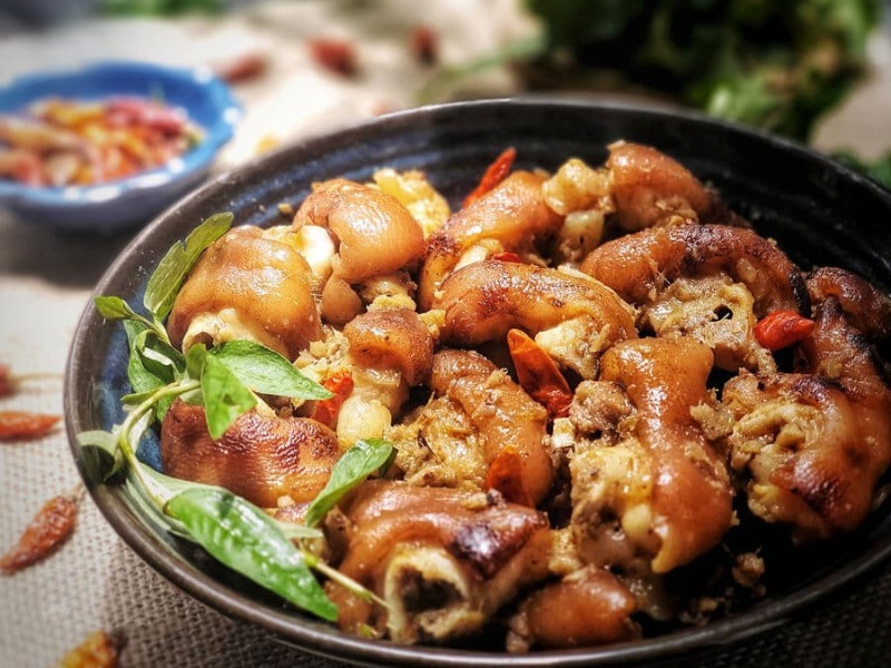 Món giò heo nấu giả cầy