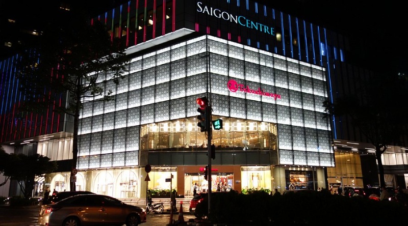 Saigon Centre sáng rực vào ban đêm