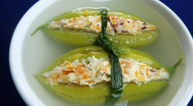 Món canh khổ qua hầm chay