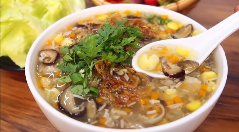 Súp ghẹ thập cẩm rau củ nấm hạt sen nóng hổi