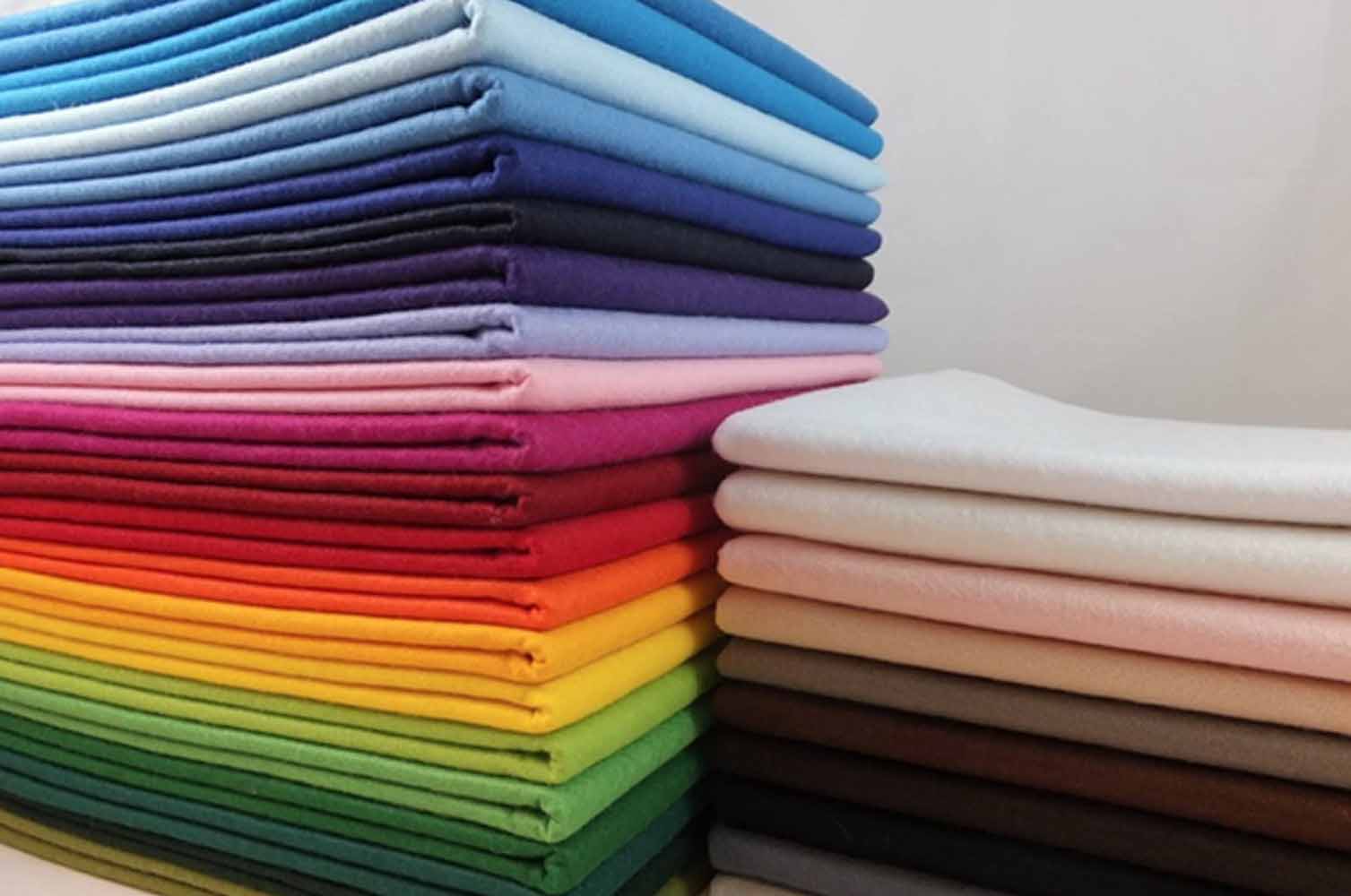 Các sấp vải màu sắc đa dạng