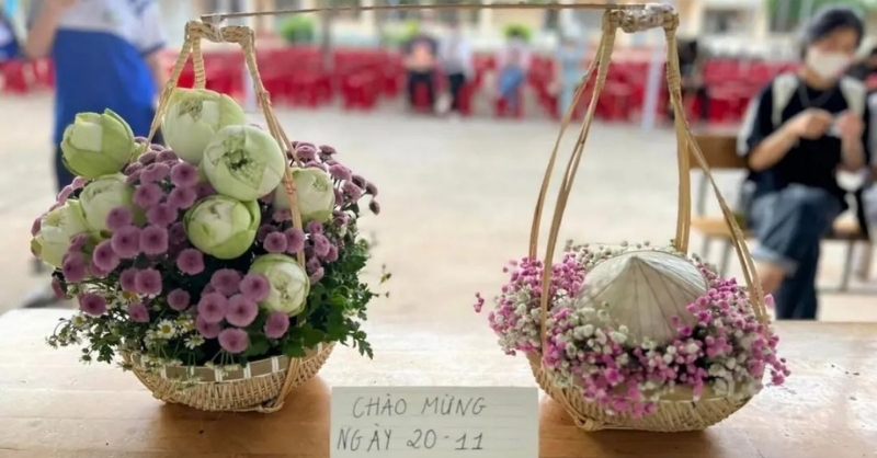 Hình ảnh giỏ hoa được trang bày chào mừng ngày 20/11