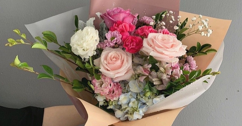 Hình ảnh đóa hoa hồng tươi thắm tặng thầy cô 20/11