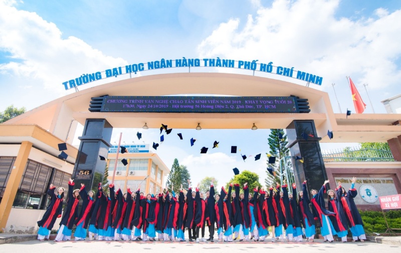 điểm chuẩn các phương thức xét tuyến trường Đại học Ngân hàng TP.HCM