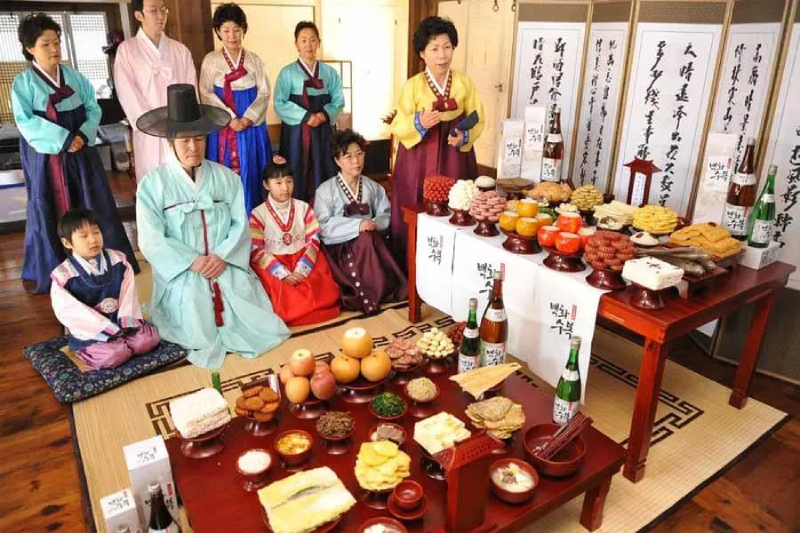 Vào ngày Thất Tịch, ở Hàn Quốc diễn ra hoạt động cúng tổ tiên